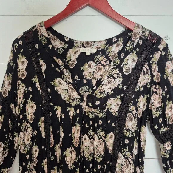 Black Floral Boho Tunic Dress W/ Crochet Details By Rebellion Size M - Picture 2 of 7